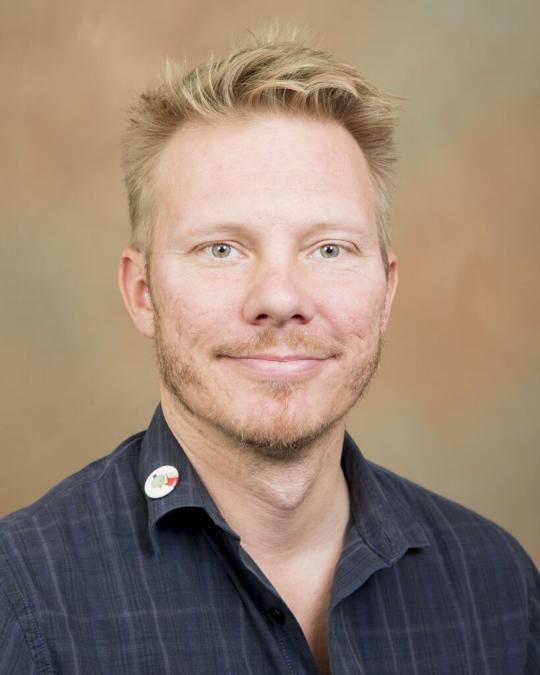EKU professor Isaac Powell shows artistic excellence Features