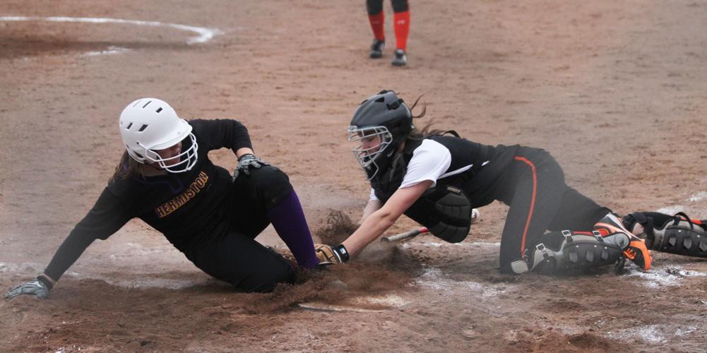 Baseball roundup: Bulldogs, Mustangs pick up District 19-5A sweeps