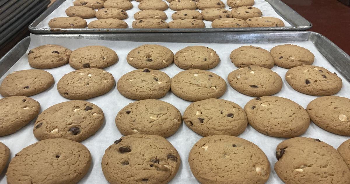 Two Rivers Correctional Institution operates booming bakery