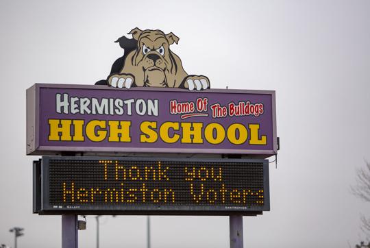 Hermiston School District seeks name suggestions for new school | Local