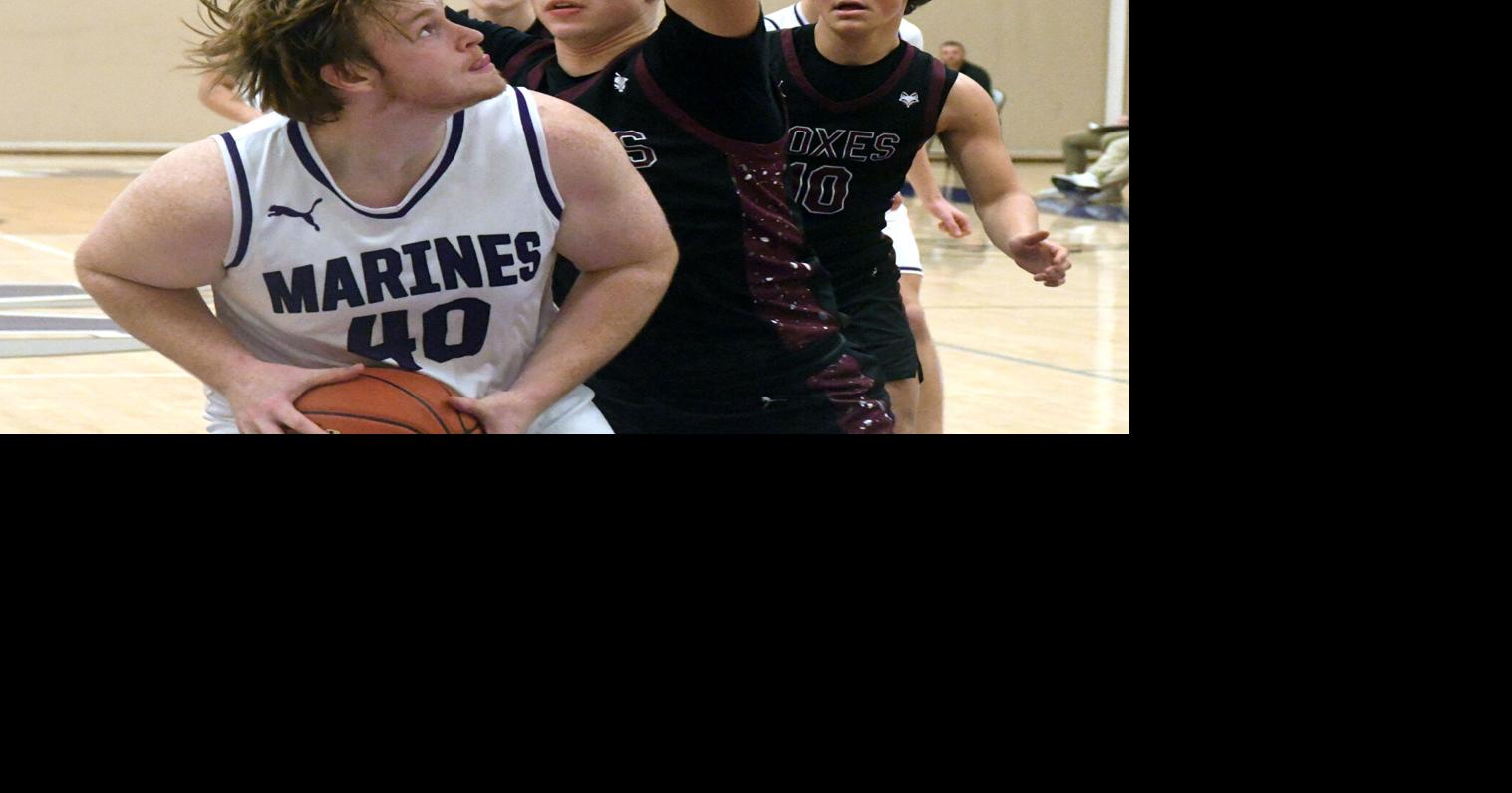 Strong first half helps FVL out-fox Marinette boys | Sports | ehextra.com