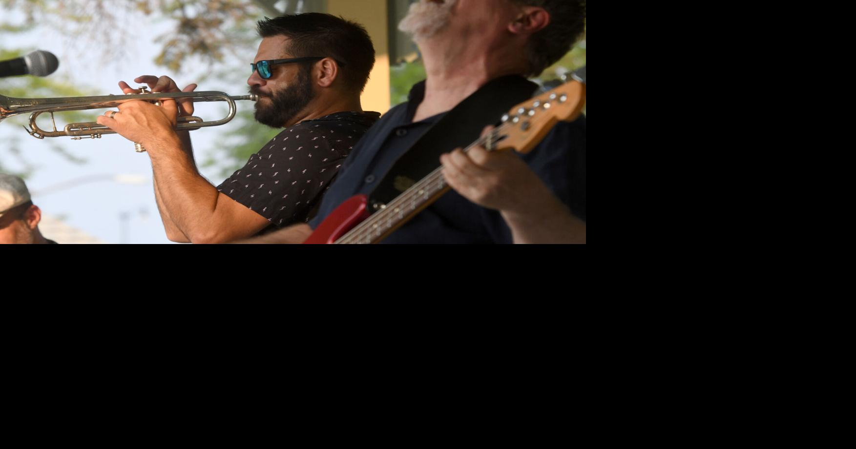 Grooving in the park News