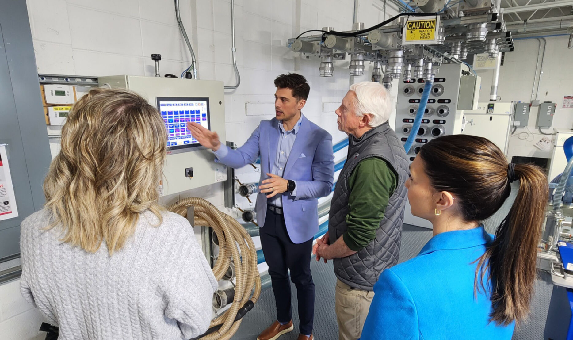 Congressman tours ABS | News | ehextra.com