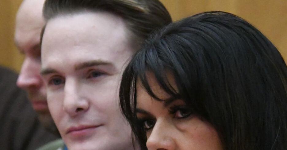 Zip it: Menominee council votes to censure mayor