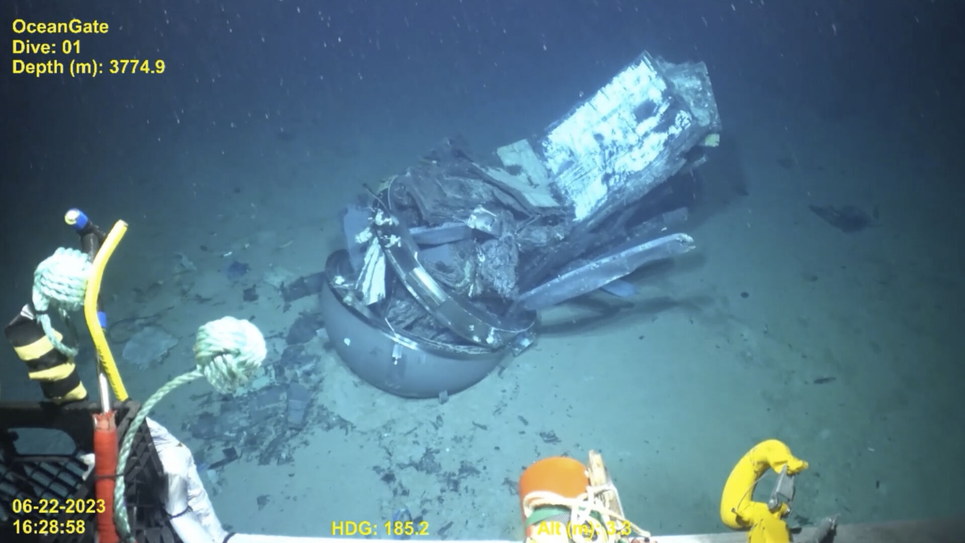 POLICE INVESTIGATION DEEP WATER クランクベイト クランクベイト | フィッシング叶