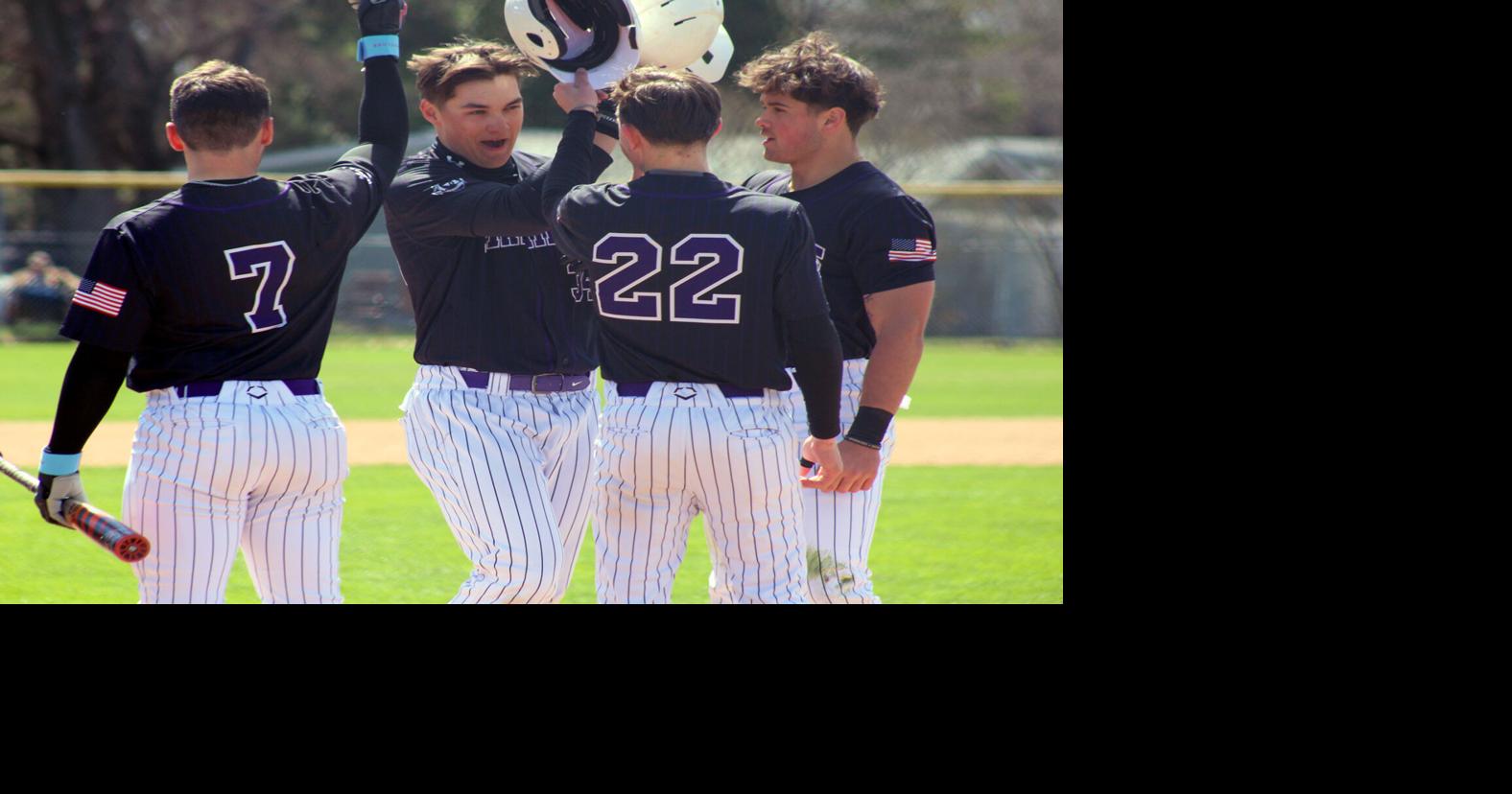 Marinette splits Youth Day twinbill against Comets