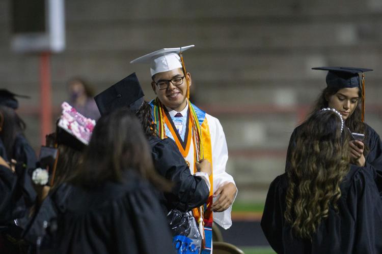 Photos El Paso High School Commencement Ceremony Lifestyle