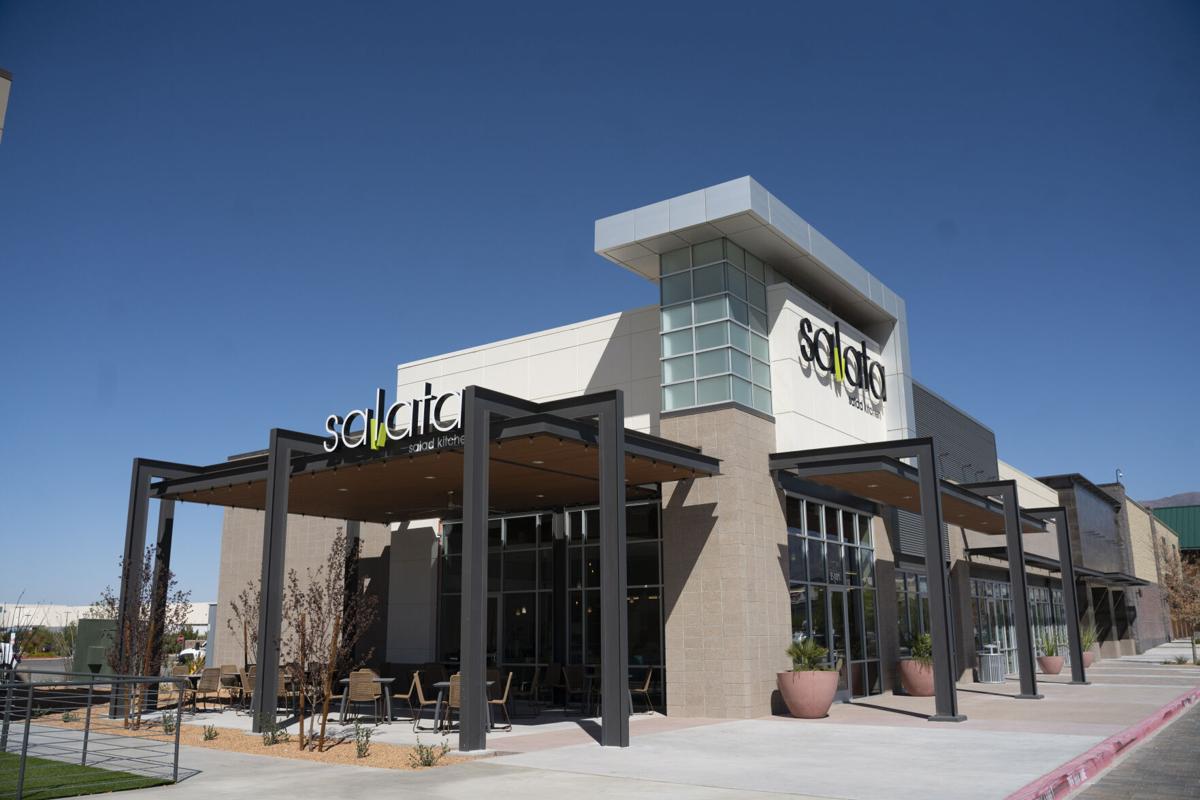 Salata Brings Custom Salads Wraps To El Paso Lifestyle Elpasoinccom