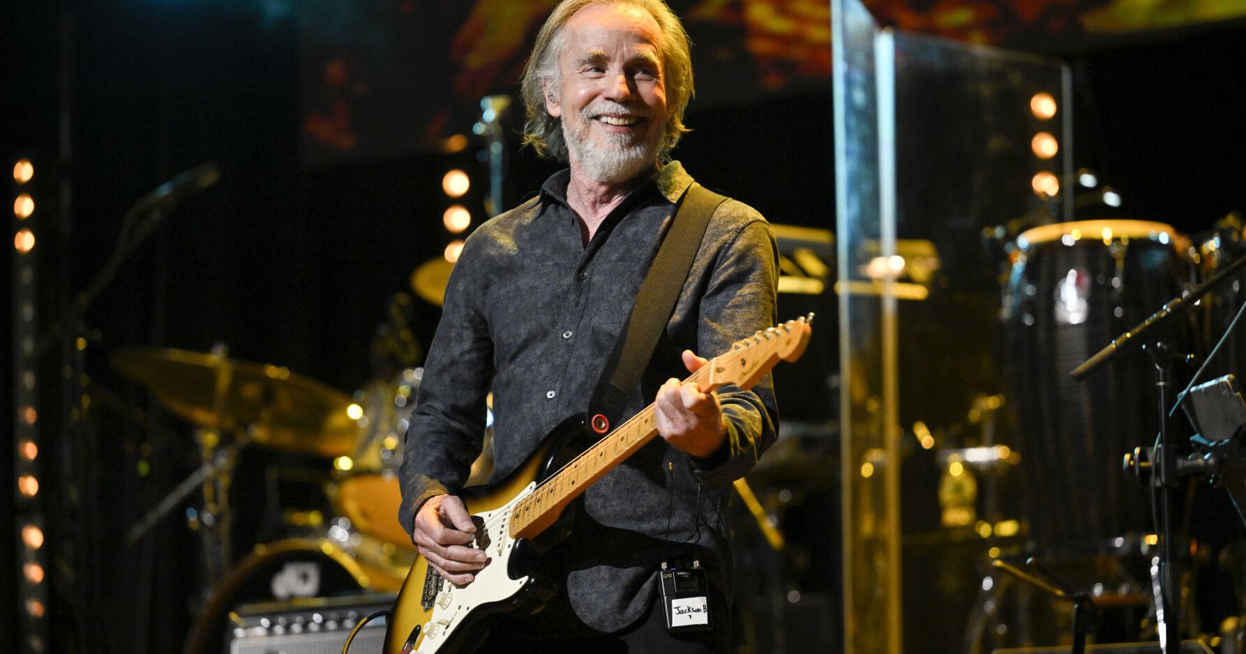Jackson Browne continues singer-songwriter legacy - Vimarsana News