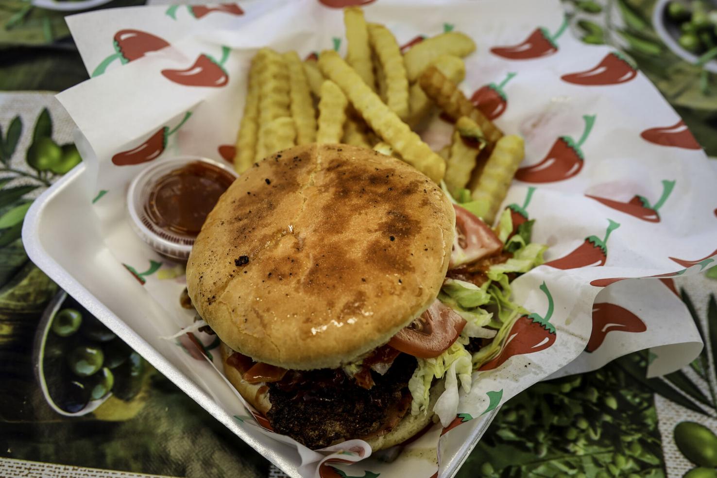 Border Eats on Wheels La Flauta Asesina Food Truck Local Features