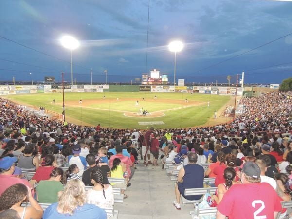 EL PASO CHIHUAHUAS BASEBALL TEAM - El Paso, Texas - Professional