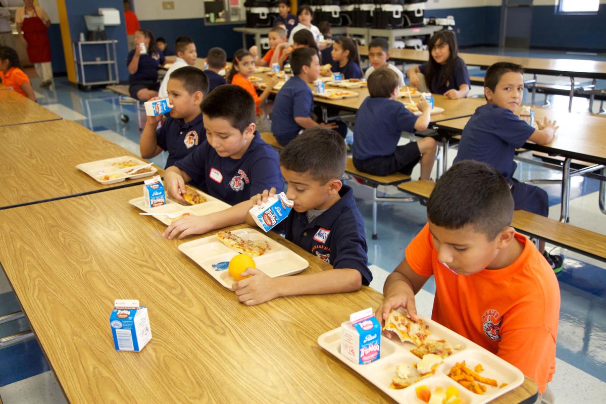 Summer Food Program Offers Free Meals Special Sections Elpasoinc Com