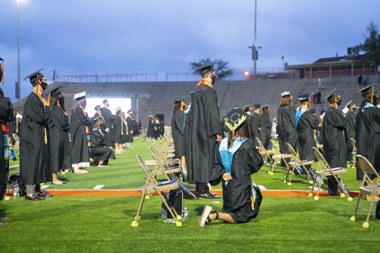 Photos El Paso High School Commencement Ceremony Lifestyle