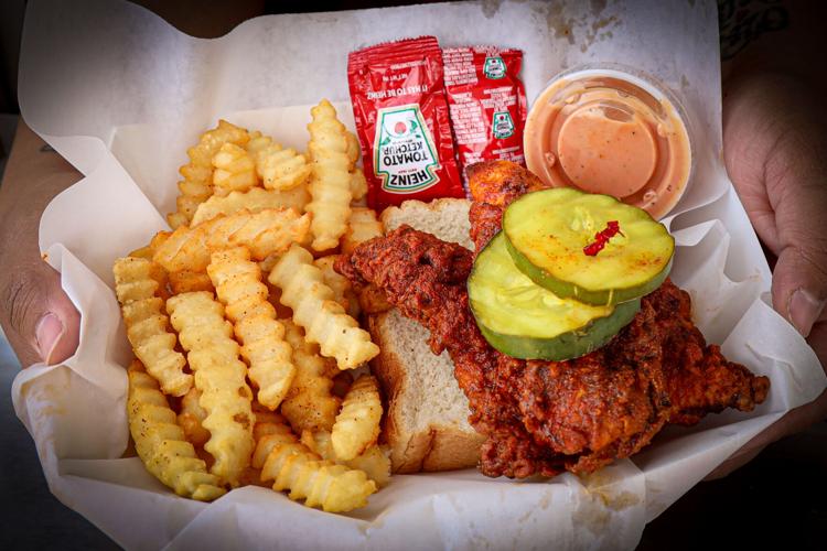 Border Eats on Wheels: Meech’s Hot Chicken | Local Features | elpasoinc.com