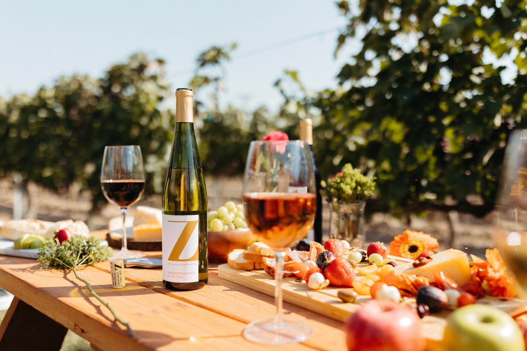 Wine (S)talks: Enhance spring dining with floral white wine pairings