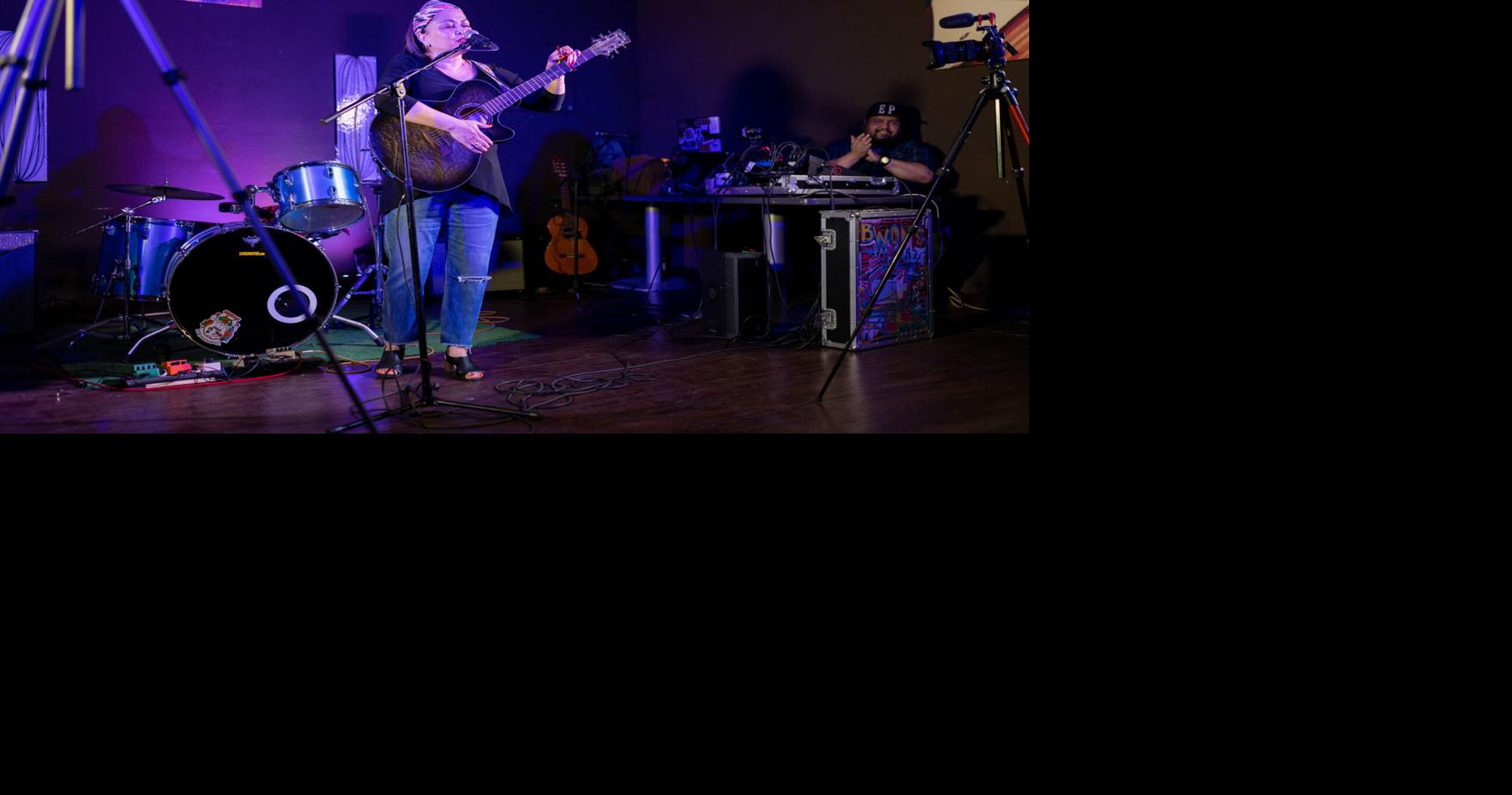 ‘No one is going to boo you’ at open mic: Poets, singers, musicians ...