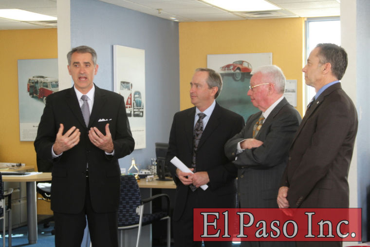 Hoy Fox Volkswagen 40th Year Lifestyle