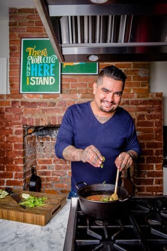 ABOUT  Chef Aarón Sánchez