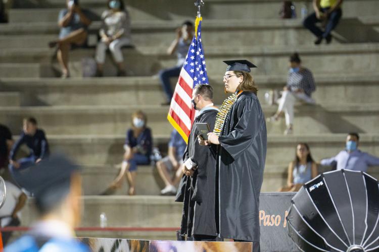 Photos El Paso High School Commencement Ceremony Lifestyle