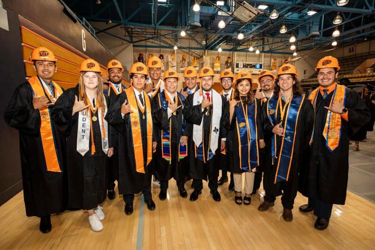 Photos: Picks up UTEP s largest graduating class ever Lifestyle
