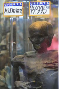 Antique Pawn Shops Hold Trove Of Unique Treasures Local Features Elpasoinc Com