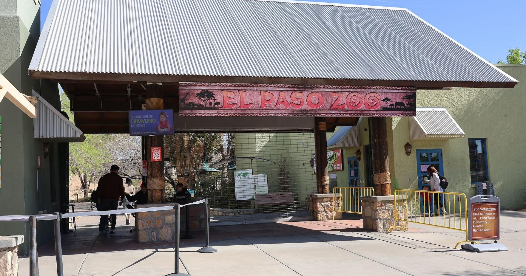El Paso Zoological Society and city tussle over control of funds - Vimarsana News