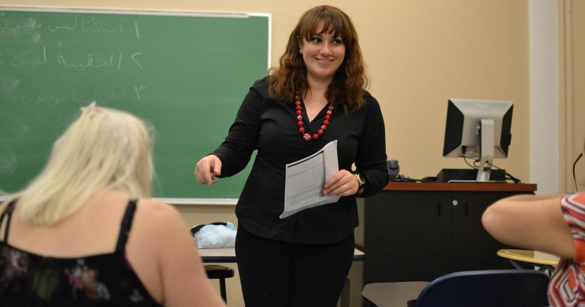 Syrian native sparks interest in Arabic classes | Education | elpasoinc.com