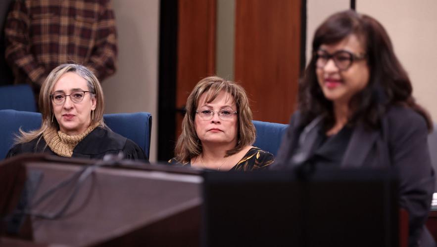 Photos: Maria Salas Mendoza sworn in as new 8th Court of Appeals Chief ...