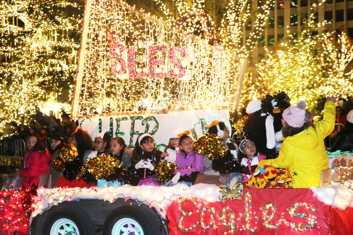 El Paso Christmas Parade 2022 Make Your Spirits Bright With Holiday Events | Local Features |  Elpasoinc.com