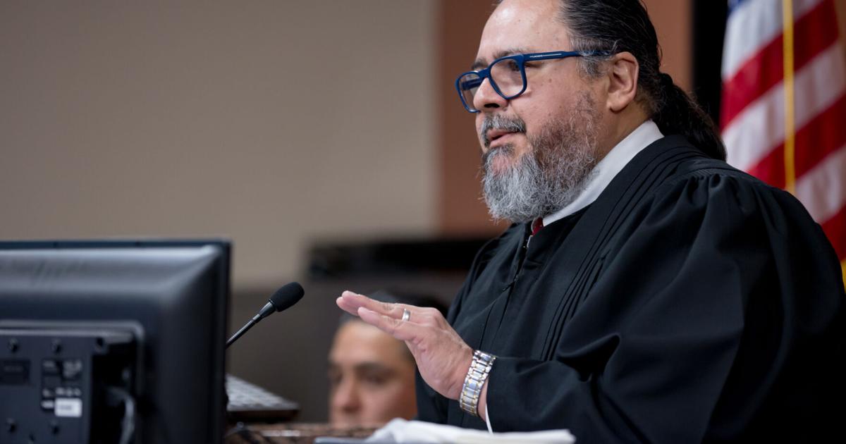 Judge Questioning Judge questions lawyers as Texas AG tries to close El Paso’s ...