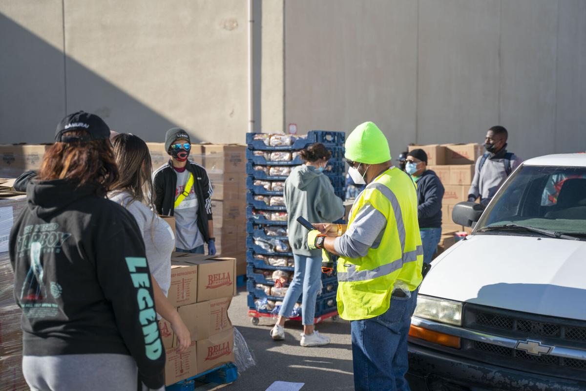 Veterans Lending a Hand to Fellow Soldiers On Veteran's Day