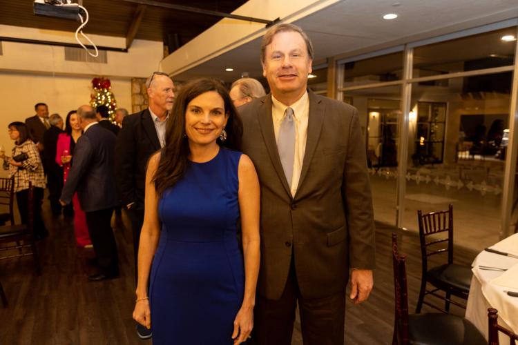El Paso judges lawyer honored at annual dinner Local News