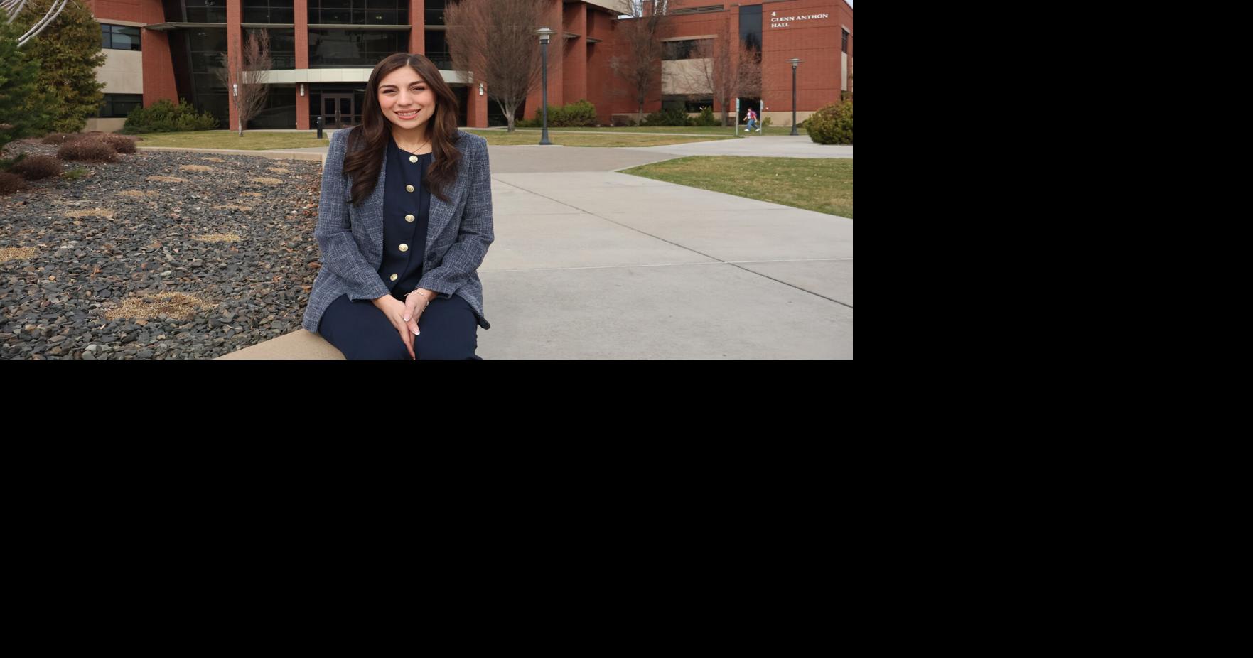 Lysandra Pérez es profesora en Yakima Valley College en Yakima ...