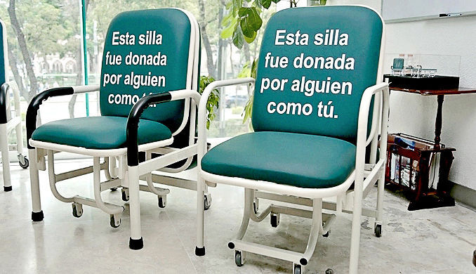 Creo que Sede creencia Improvisan con sillas atención médica en hospital de México | El Sol |  elsoldeyakima.com