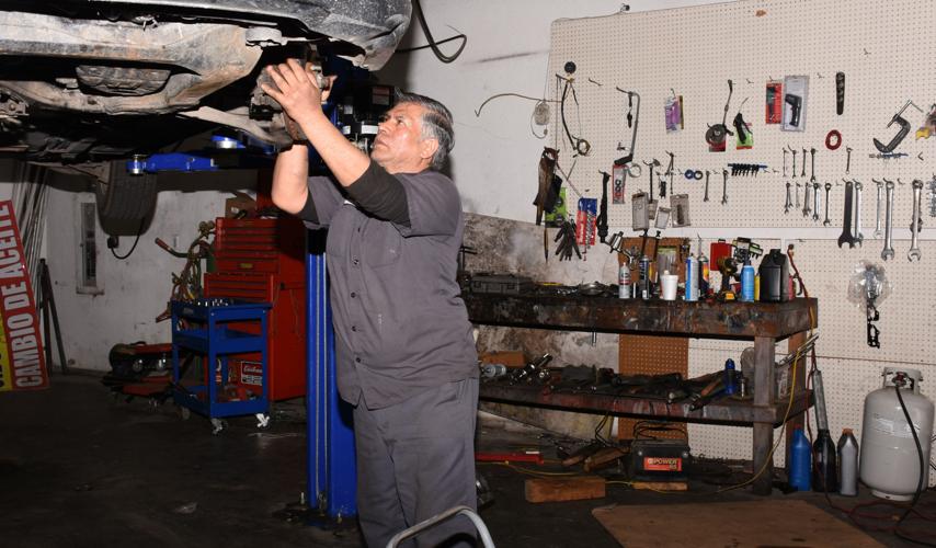 Salvador's Auto, taller mecánico en Yakima, El Sol