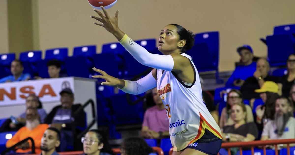 Marcelle Báez Carlo da el salto a Europa tras brillar como Novata del Año de la LVSF