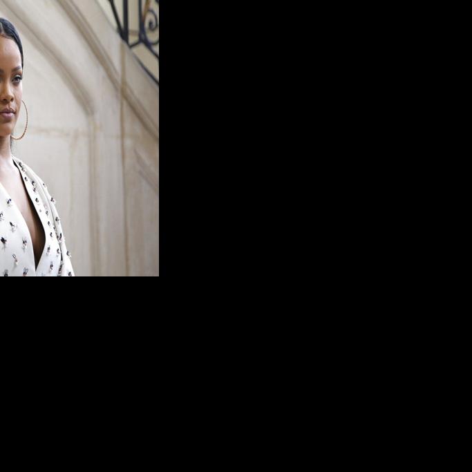 Fallece el padre de Rihanna, Ronald Fenty, a los 70 años