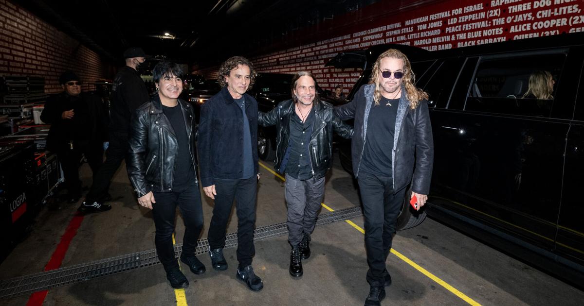 Agenda del fin de semana: Maná, teatro y stand up comedy