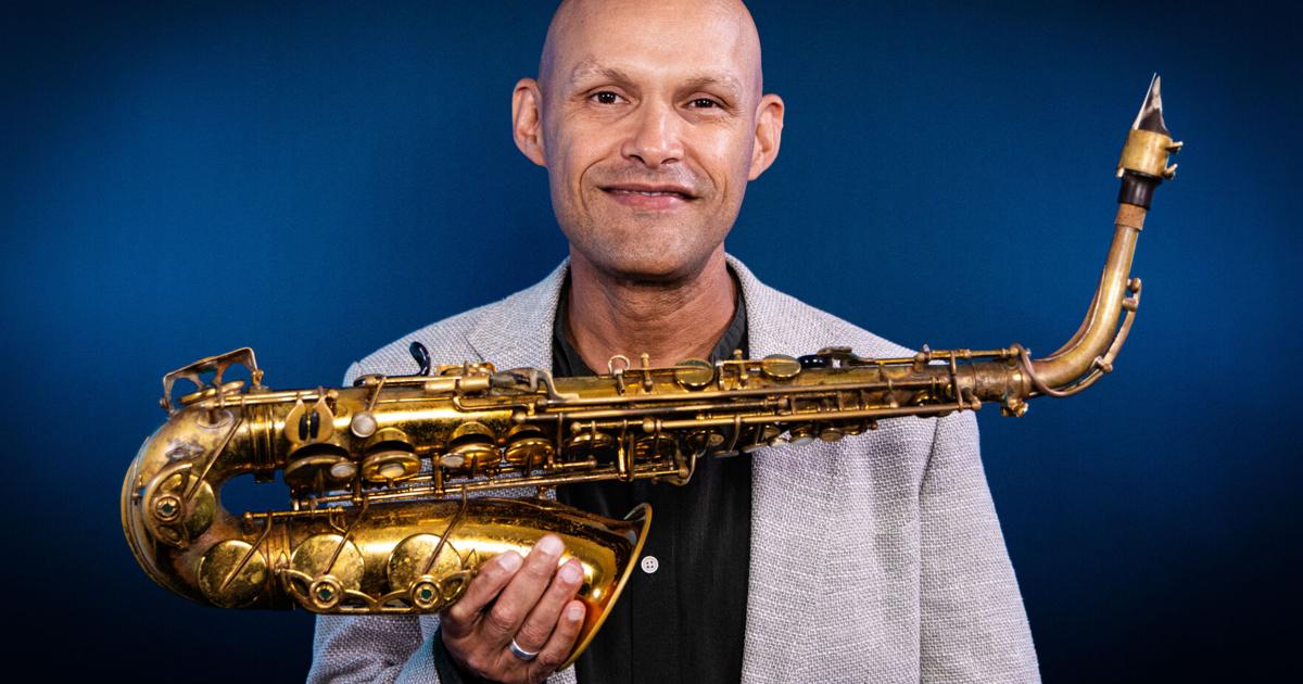 Miguel Zenón impulsa programa de improvisación musical en la Escuela Libre de Música