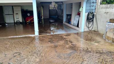 Mi comunidad reclama: Inundaciones en Humacao por falta de canalización y limpieza de río
