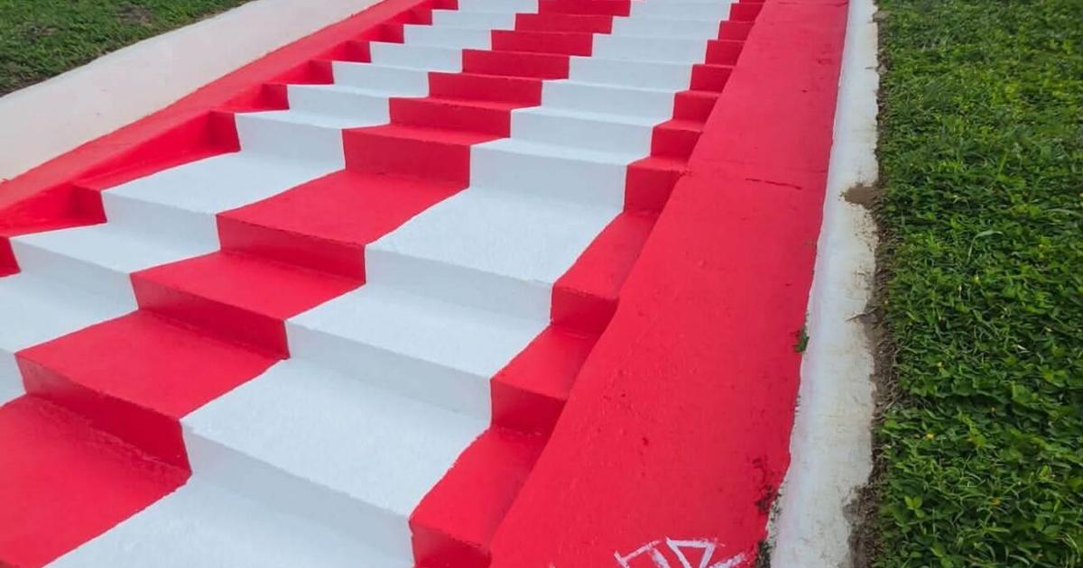San Lorenzo restaura la histórica Escalera El Bosque e inaugura nueva obra de arte