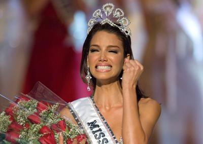 VÍDEOS: Revive los triunfos de las cinco Miss Universe boricuas