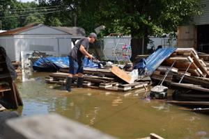 Imagen de la cobertura de: Persisten riesgos de inundaciones por tormentas del medio oeste al Atlántico medio en EEUU