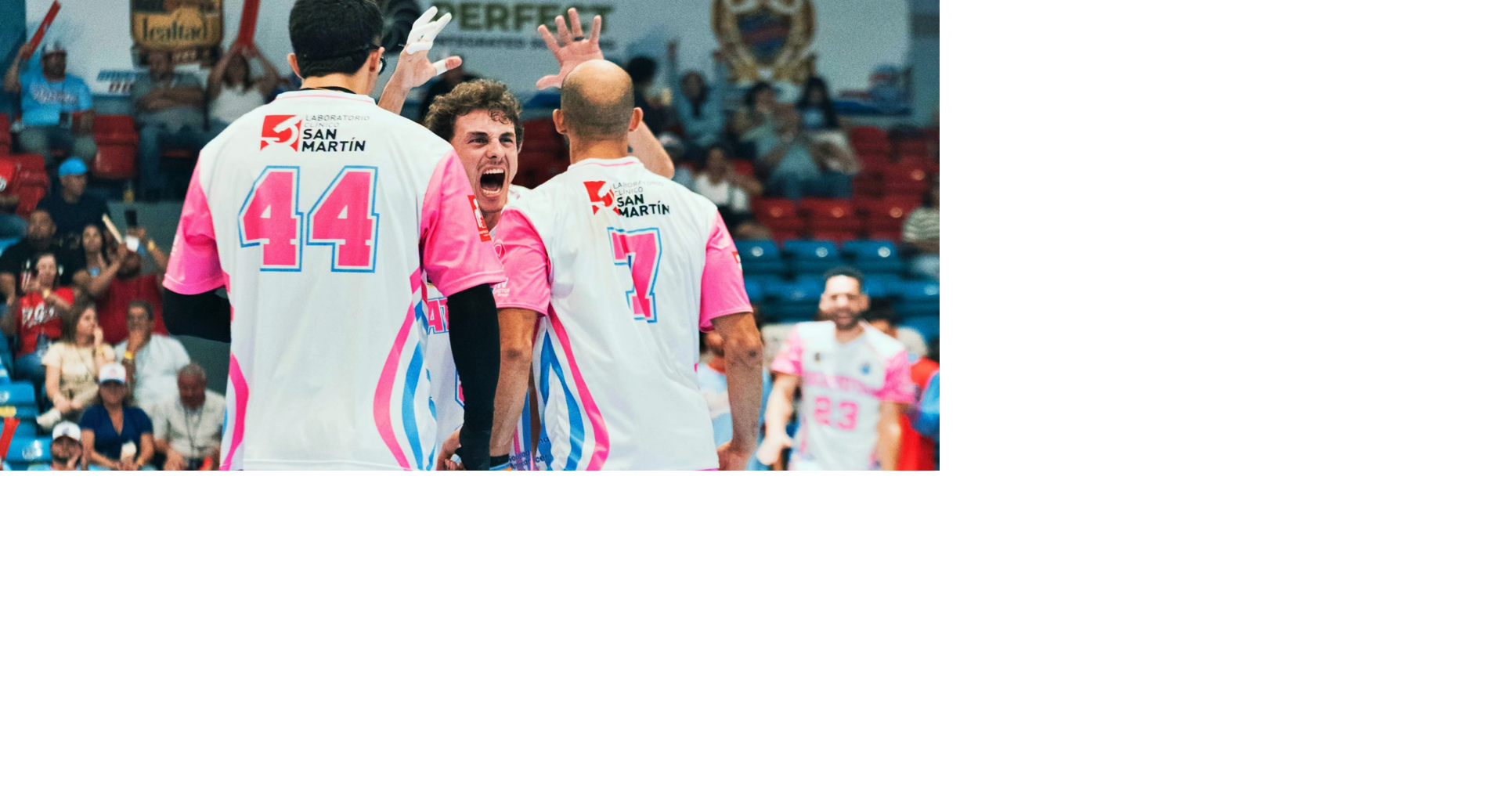 Patriotas de Lares se mantienen invictos en la LVSM tras vencer a Adjuntas en cinco sets