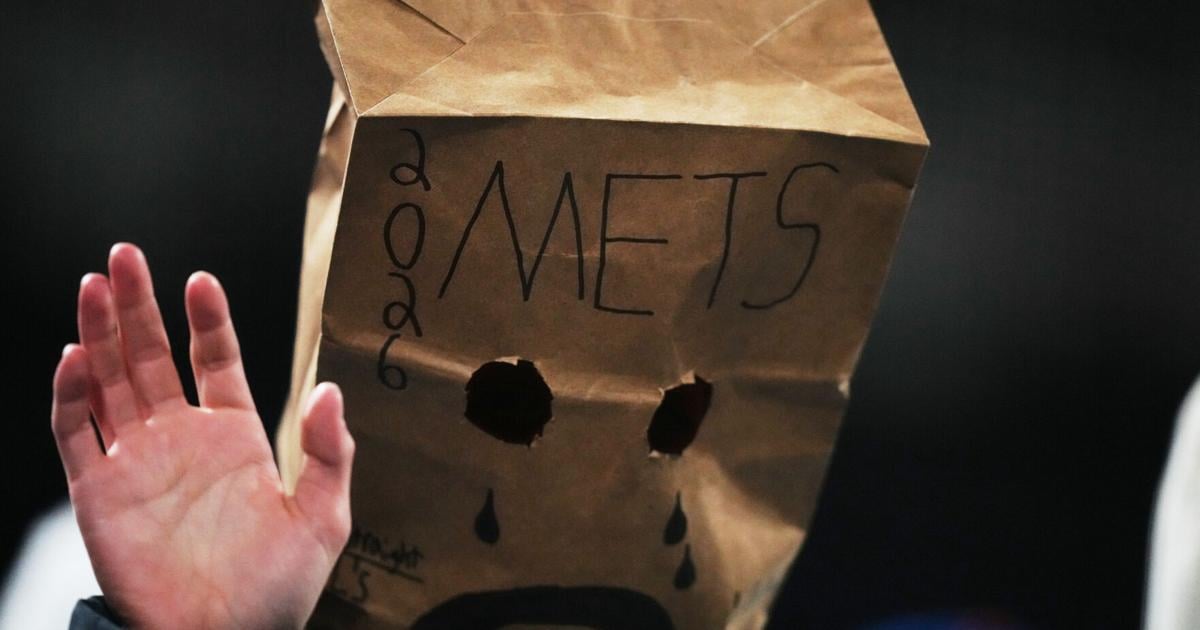 En vez de abuchear, fans de los Mets se quedan en sus casas tras noche fría en Queens