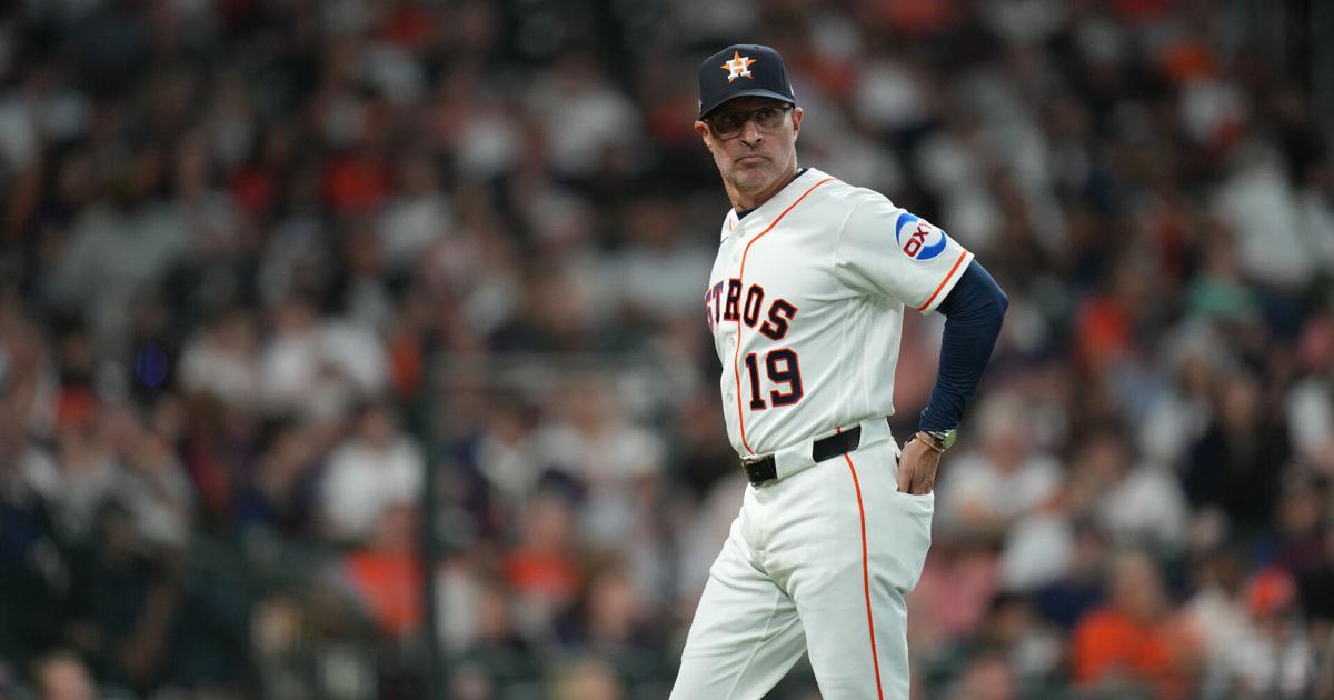 Josué Espada quiere seguir con Houston tras eliminación en comodines: "Absolutamente"