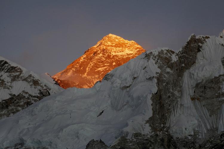 Un estadounidense y un suizo son las primeras víctimas del año en el Everest 609d3a55767a0.image