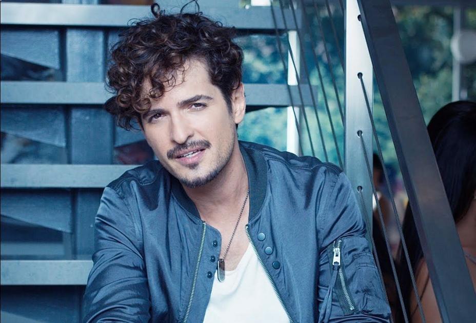 tommy torres canta querido ricky escenario elvocero com tommy torres canta querido ricky escenario elvocero com