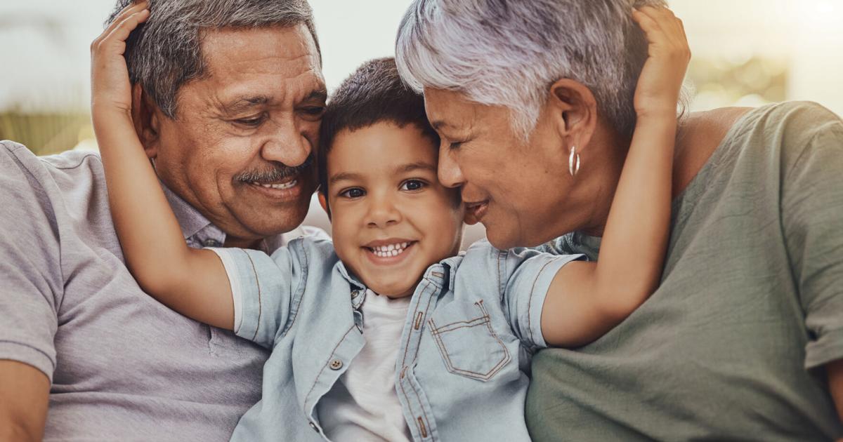 Estos son los beneficios del Seguro Social para hijos de jubilados o fallecidos