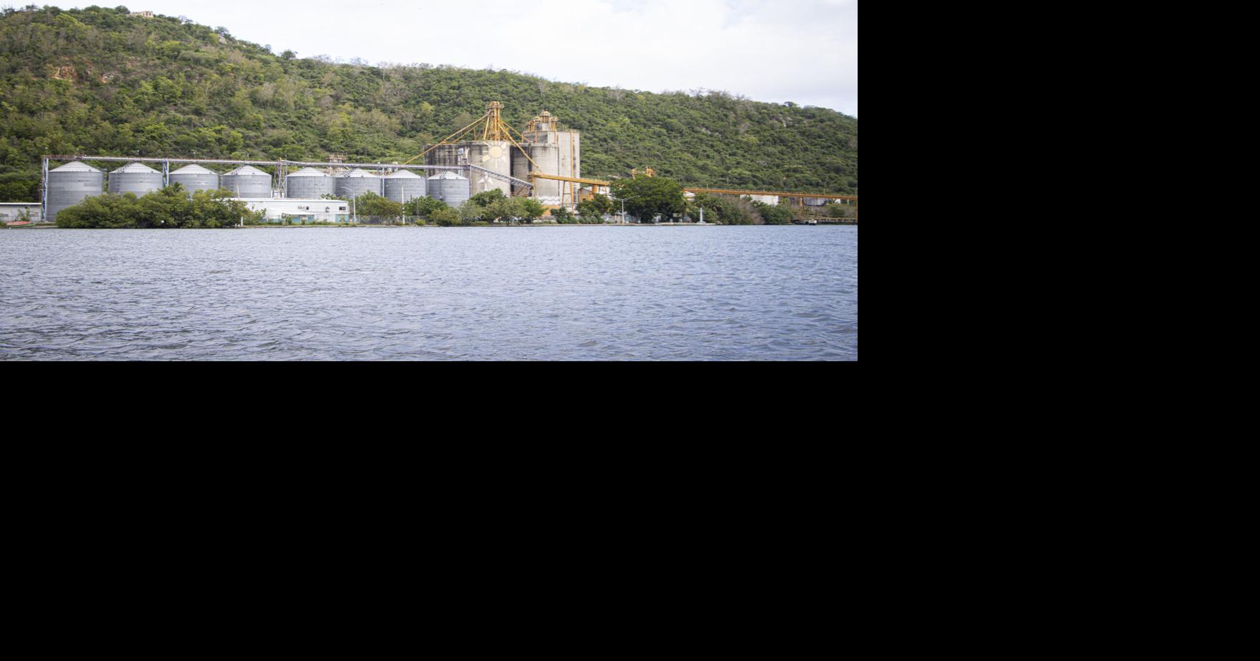 Alertan sobre posible exposición a sustancias tóxicas en Bahía de Guánica